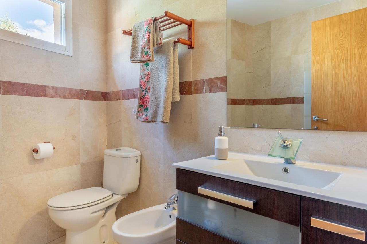 Ferienhaus Adosado Con Piscina Alcanada