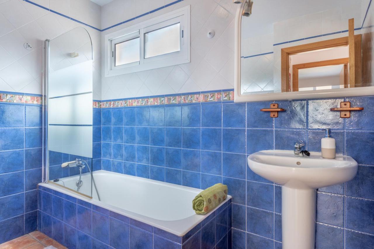 Adosado Con Piscina Ferienhaus *
