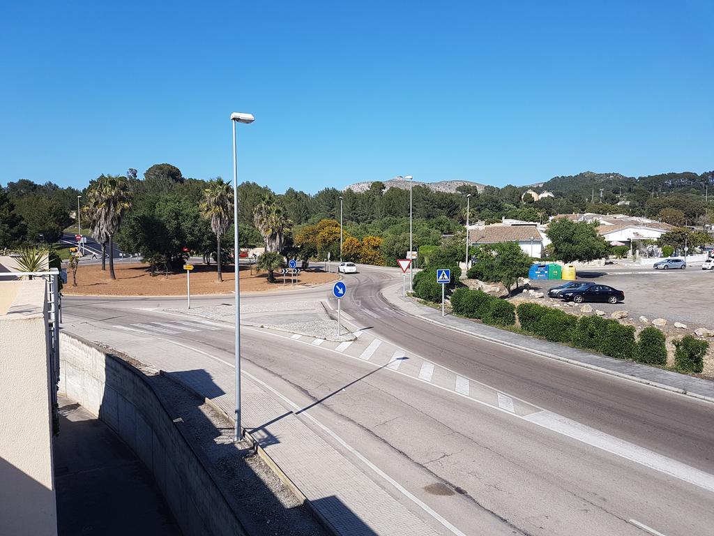 Adosado Con Piscina Vakantiehuis