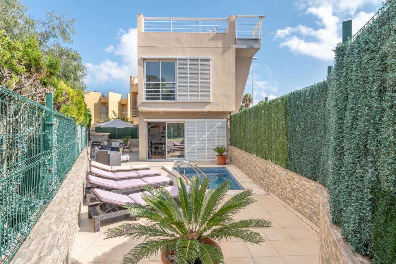 Adosado Con Piscina Vakantiehuis *
