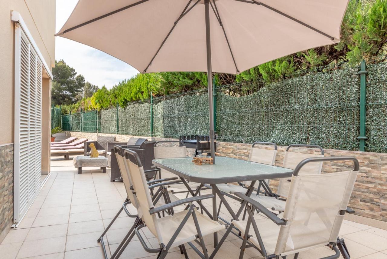 Vakantiehuis Adosado Con Piscina
